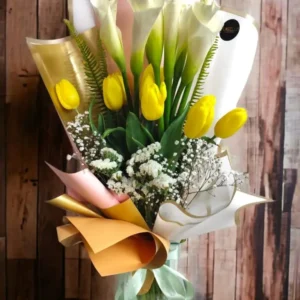 Bouquet Elegancia de Alcatraces y Tulipanes