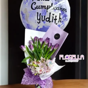 Bouquet Tulipanes Lavanda con Globo Personalizado