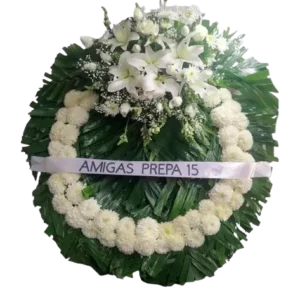 Corona Fúnebre Tradicional de Flores Blancas